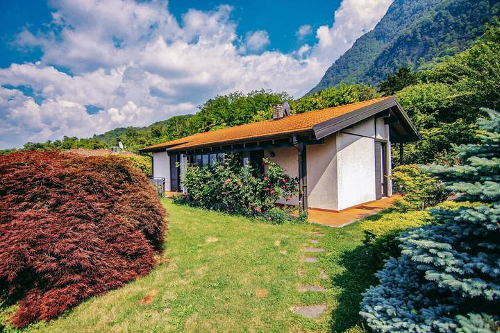 Ferienhaus für 5 Personen, mit Seeblick und Terrasse sowie Garten, mit Haustier - 1