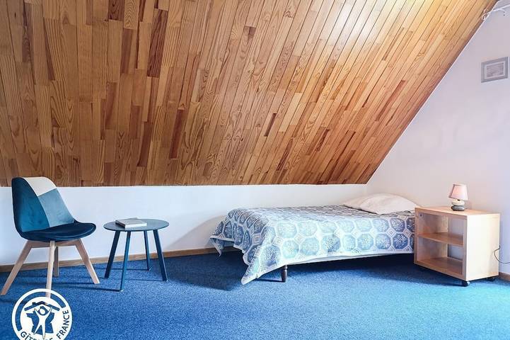 Location de vacances pour 6 personnes, avec jardin, animaux acceptés à Saint-Germain-du-Bel-Air - 4