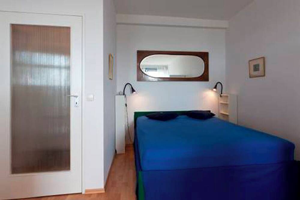 Ganze Wohnung, Studioapartment nahe der Spree im kleinen Hansaviertel in Hansaviertel Berlin, Berlin