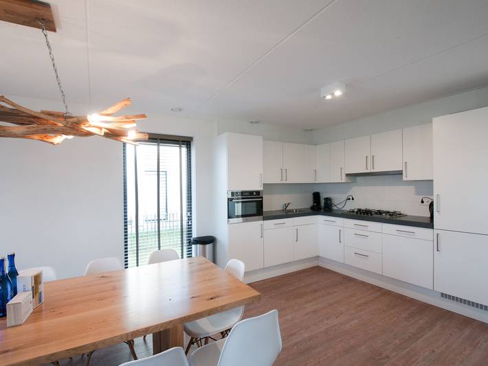 Villa Oosterdam | Geschikt voor 12 personen in Tholen, Nederlandse Noordzeekust