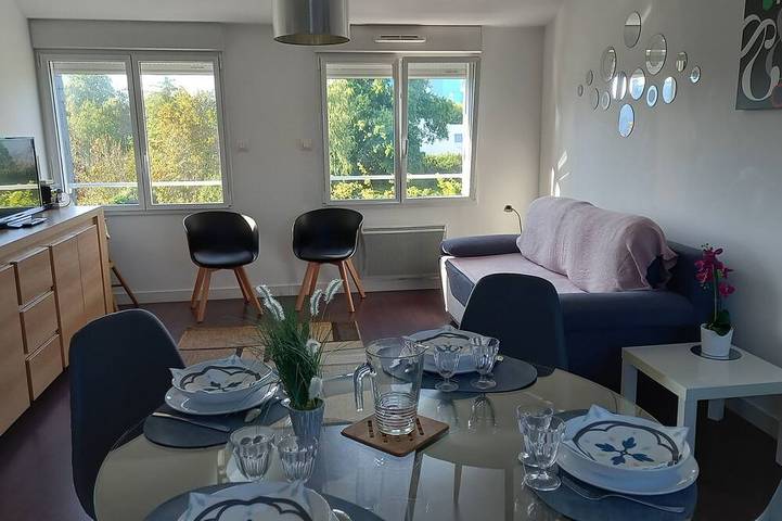 Location de vacances pour 5 personnes, avec jardin et jacuzzi, animaux acceptés à Vannes