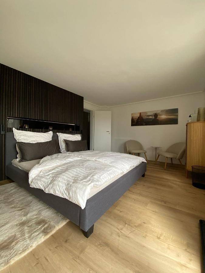 Ferienwohnung für 2 Personen, mit Terrasse und Ausblick in Birkenau - 3