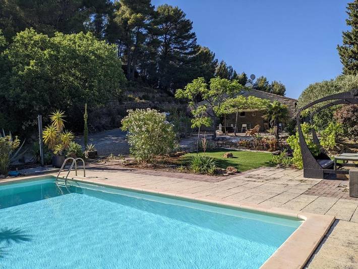 Maison d’hôte pour 10 personnes, avec jardin ainsi que terrasse et piscine à Le Beausset - 2