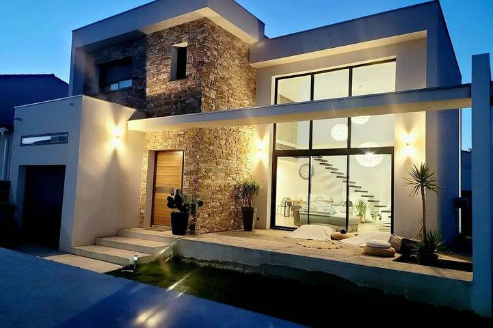 Location de vacances pour 6 personnes à Saint-Féliu-d'Avall