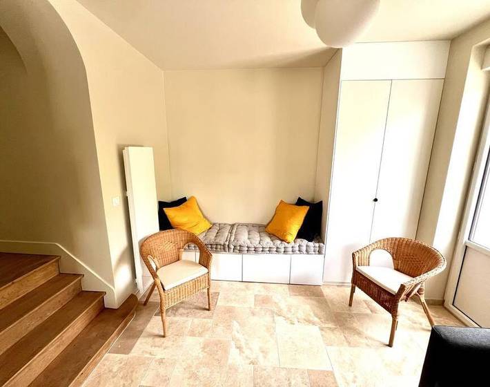 Location de vacances pour 8 personnes, avec Terrasse ainsi que Jardin et Vue à Ver-sur-Mer - 3