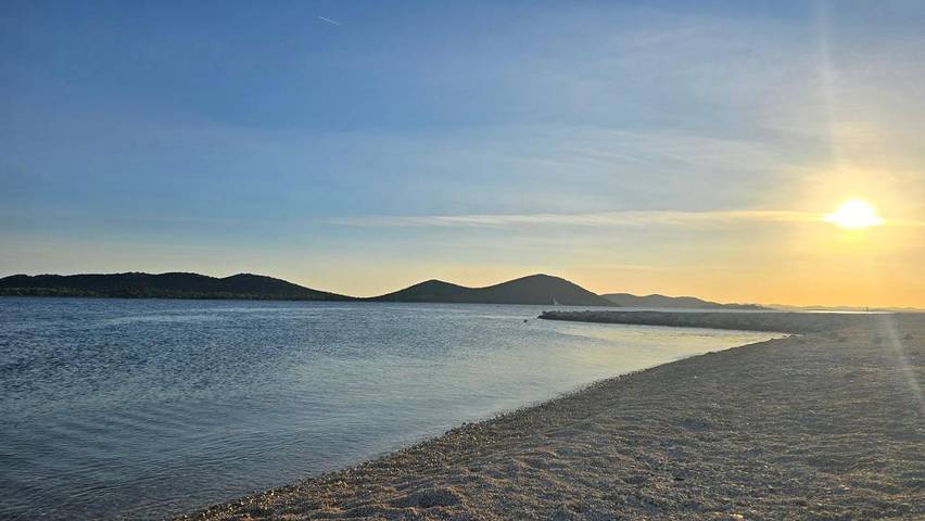 Camping für 6 Personen, mit Garten und Pool sowie Ausblick, mit Haustier in Drage - 3