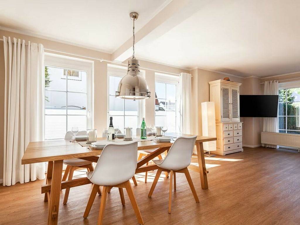 Casa de vacaciones en Grömitz con piscina in Grömitz, Distrito de Holstein Oriental