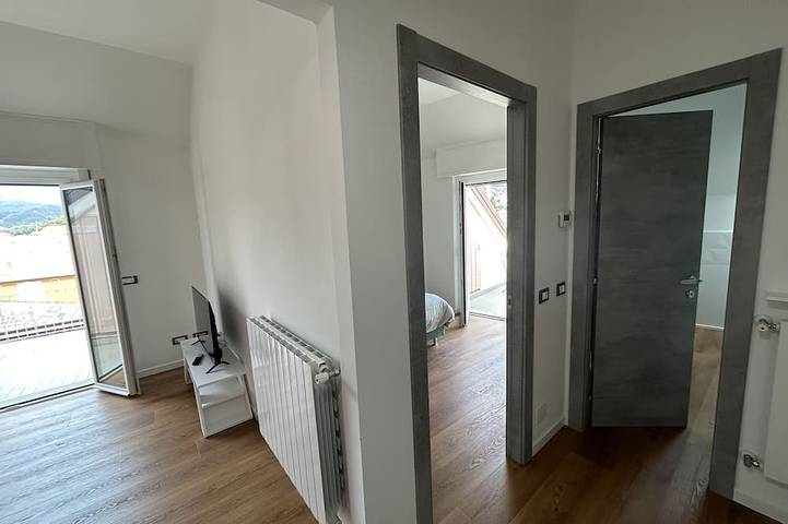 Appartamento intero, La casa sul tetto in San Salvatore, Cogorno