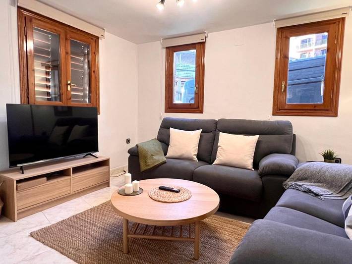 Casa rural para 8 personas, con piscina además de vistas y jardín en Pallars Sobirà - 3