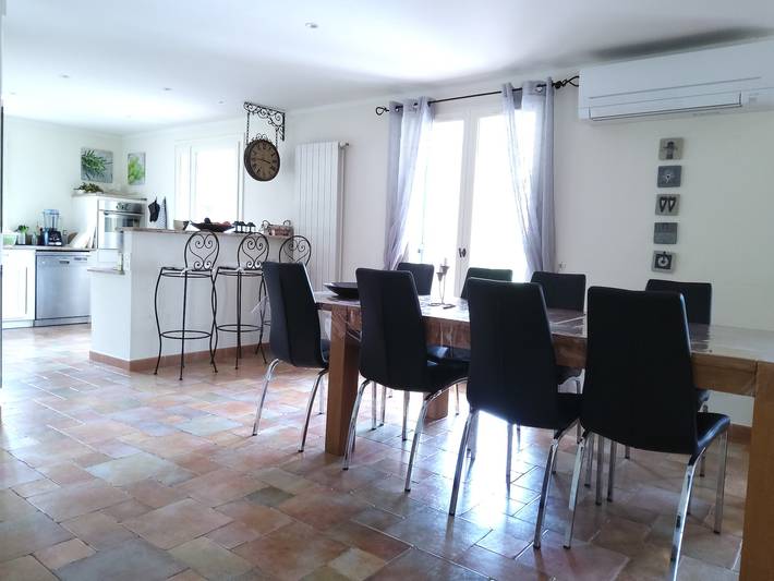 Gîte pour 11 personnes, avec piscine à Entrecasteaux - 3