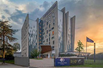 Hôtel pour 2 personnes, avec sauna ainsi que jacuzzi et jardin à Saint-Priest