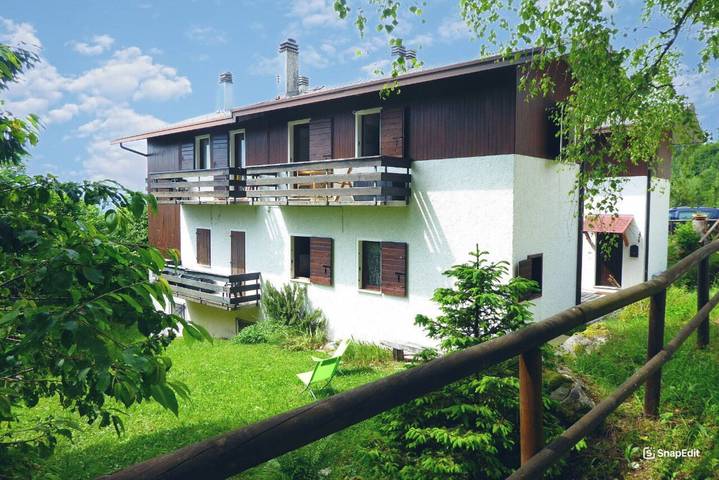 Ferienhaus für 6 Personen, mit Terrasse und Garten - 1