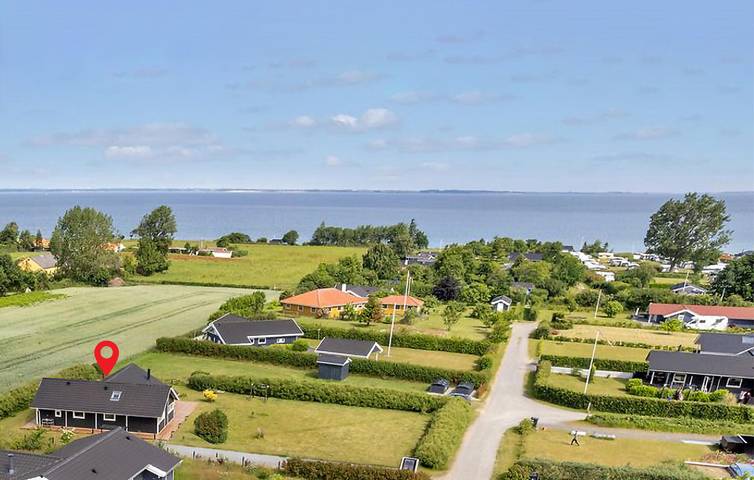 Ferienhaus für 8 Personen, mit Terrasse und Whirlpool sowie Garten und Sauna in Købingsmark Strand - 2