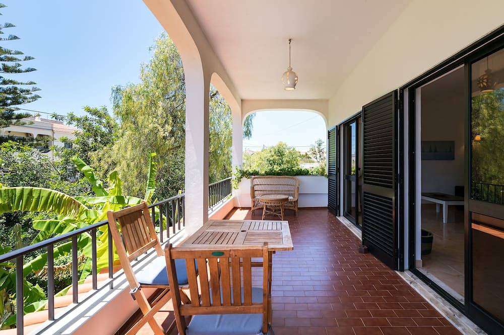 Ganze Wohnung, Ruhiger Urlaub - 4 Schlafzimmer und privater Pool in Boliqueime, Faro Distrikt