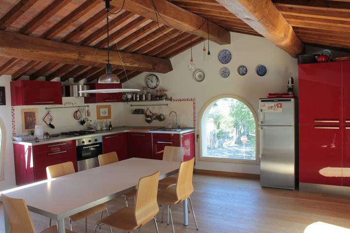 Hel lejlighed, Apartment 'Calci - Dal Monte Al Mare' with Mountain View, Garden and Wi-Fi in Calci, Pisa Provinsen