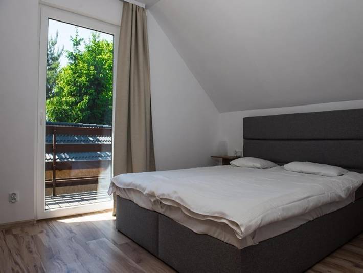 Komfortables, zweistöckiges Ferienhaus, Sommerpool in Powiat Sławieński