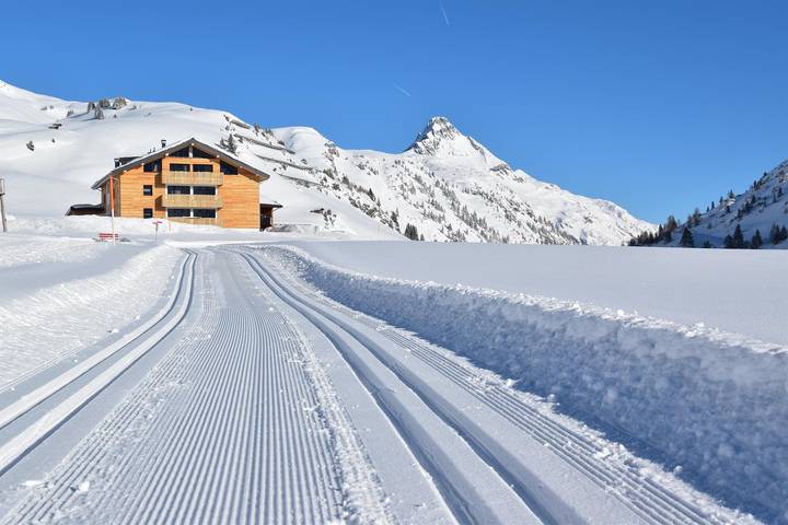 Appartement voor 3 personen, with Balkon and Tuin as well as Sauna and Uitzicht in Warth