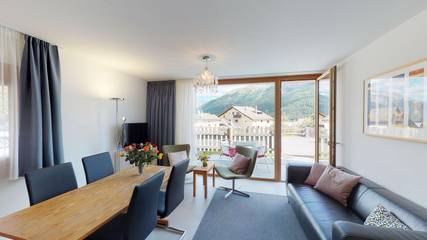 Ferienwohnung für 4 Personen, mit Terrasse in Zuoz