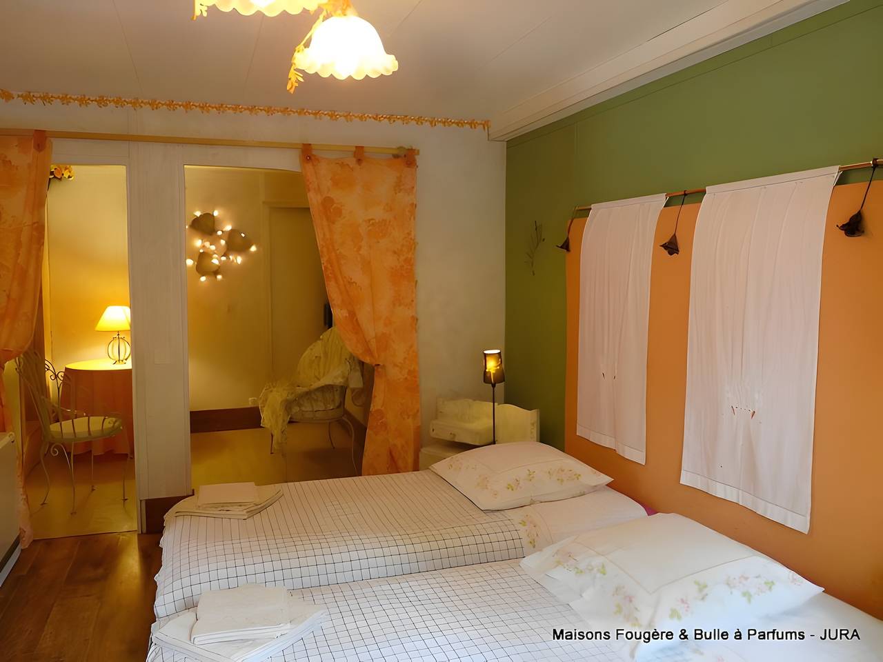 Gîte « À l’Ombre des Tilleuls » avec jardin privé et Wi-Fi, 2 personnes in Darbonnay, Jura