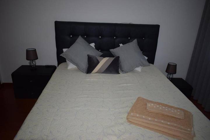 Gîte pour 6 personnes, avec jardin ainsi que piscine et vue dans Fão - 4