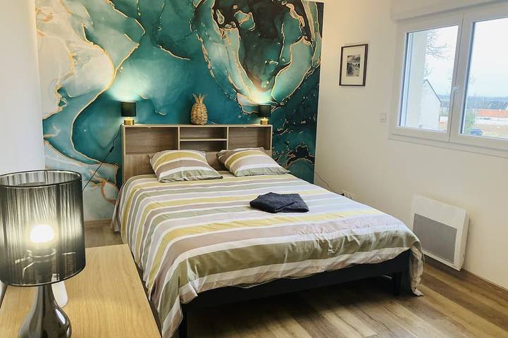 Location de vacances pour 12 personnes, avec jardin et terrasse à Longues-sur-Mer - 2