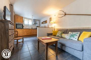 Gîte pour 2 Personnes dans Authezat, Région de Clermont-Ferrand, Photo 1