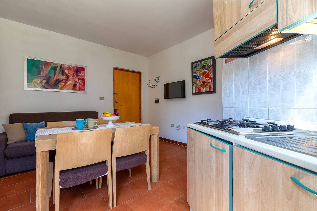 Apartamento entero, Apartamento 'Grazioso Al Mare' con Balcón in Lu Bagnu, Castelsardo