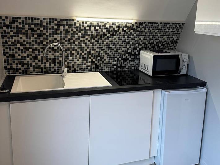 Location de vacances pour 2 personnes, avec bassin pour enfant et piscine dans Bois de Cise - 3