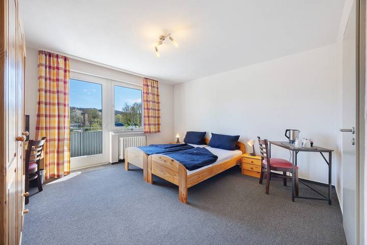 Ferienwohnung für 2 Personen, mit Balkon in Extertal - 2