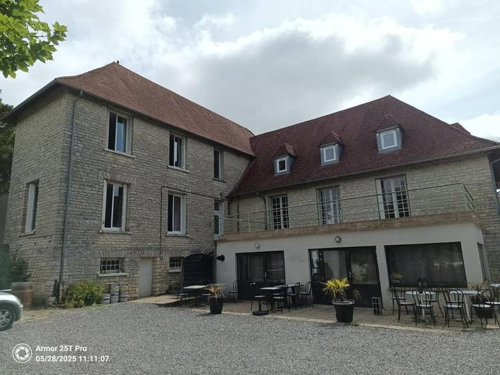 Gîte pour 3 personnes, avec vue, animaux acceptés à Le Vigeant