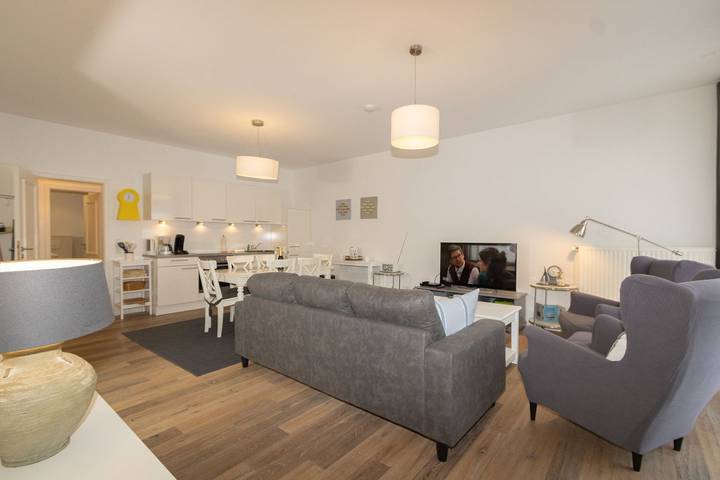 Ganze Wohnung, Komplett neu renovierte und sehr großzügige Wohnung für 4 Personen in Hörnum, Sylt