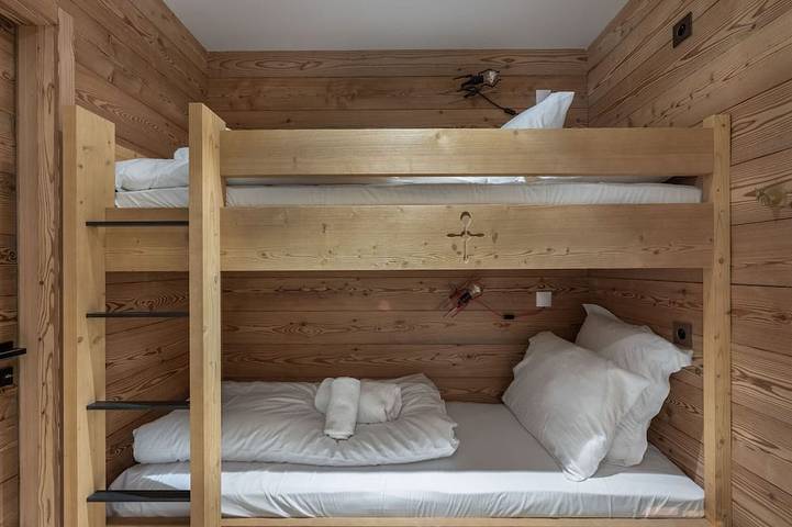 Entire apartment, New 86m² in Courchevel 1850 - Ski-in/Ski-out, for 4 adults and 2 kids in Courchevel 1850, Saint-Bon-Tarentaise
