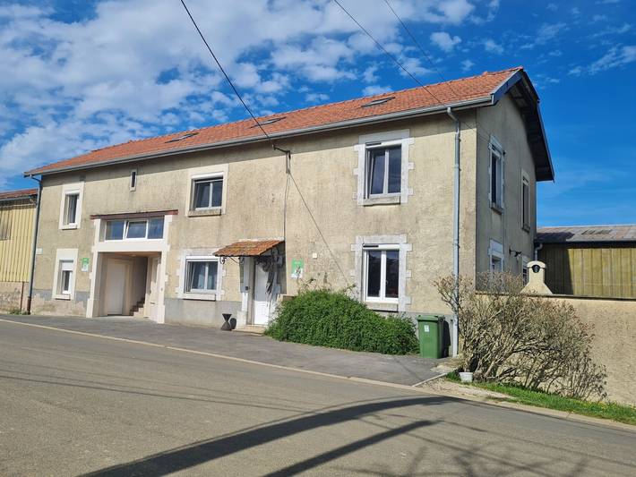Gîte pour 6 personnes, avec Terrasse et Jardin