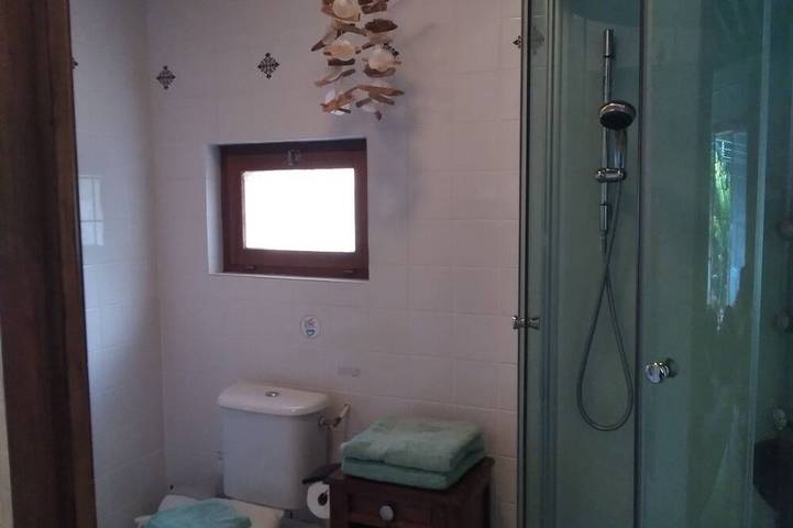 Chambre d’hôte pour 2 personnes à Isigny-le-Buat - 4