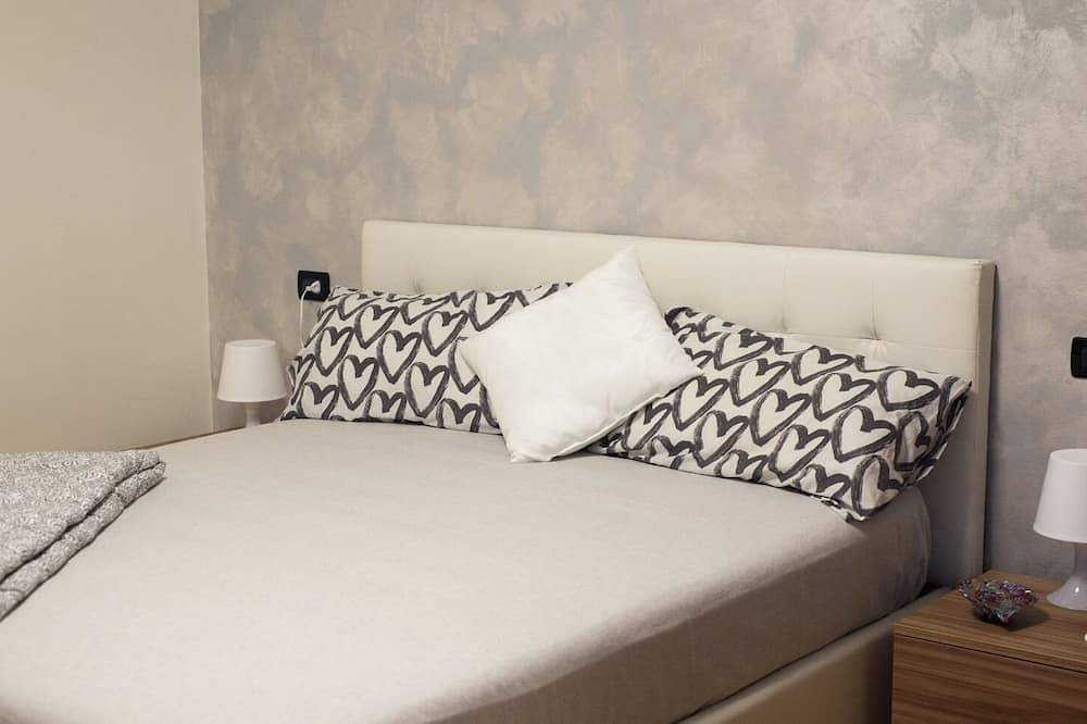 Entire apartment, Flor, an oasis of tranquility within walking distance of everything in Montegrotto Terme, Euganean Hills
