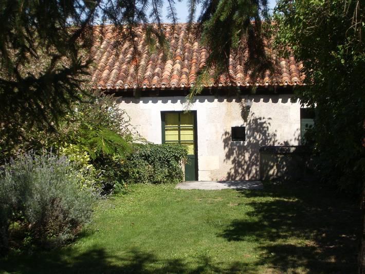 Gîte pour 4 personnes, avec piscine