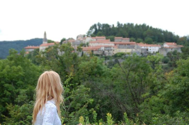 Maison de campagne pour 14 personnes, avec Terrasse ainsi que Jardin et Vue dans Štanjel