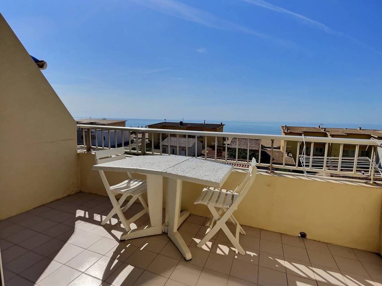 Appartement de vacances entier, Appartement vue mer en plein centre de Valras-Plage in Valras-Plage, Côte méditerranéenne (France)