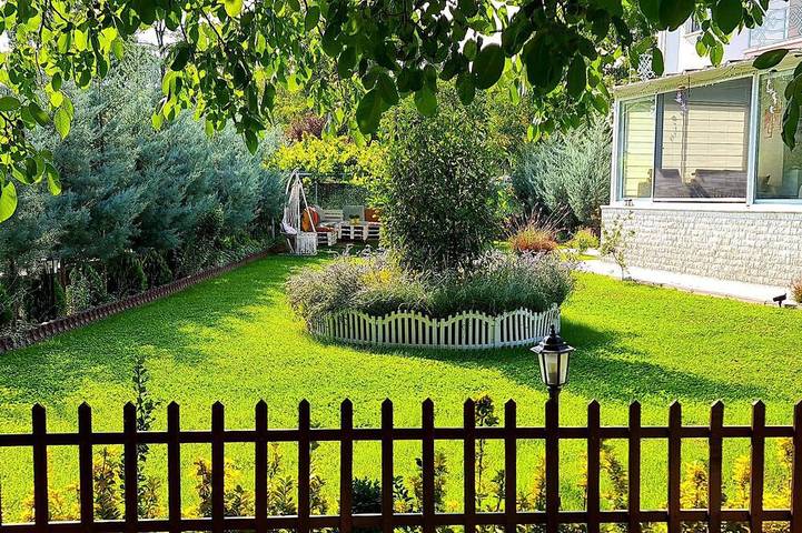 Villa for 7 people, with balcony and garden - 1