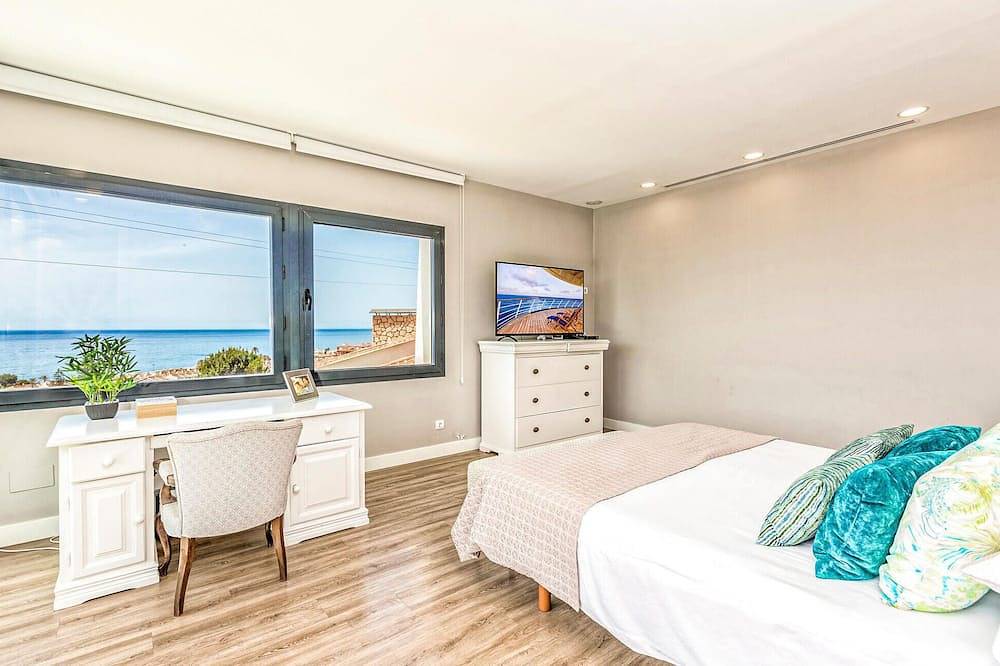 Awesome home in Cala del Moral in La Cala del Moral, Rincón de la Victoria