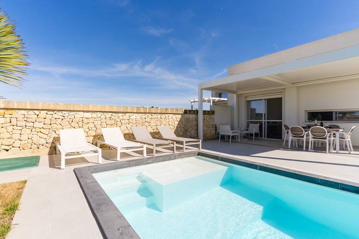Casa vacanza per 4 persone, con Balcone e Giardino nonché Piscina per bambini in Salento