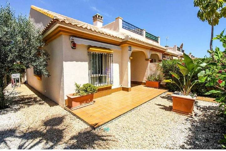 Maison de vacances pour 6 personnes, avec piscine ainsi que jardin et balcon - 1