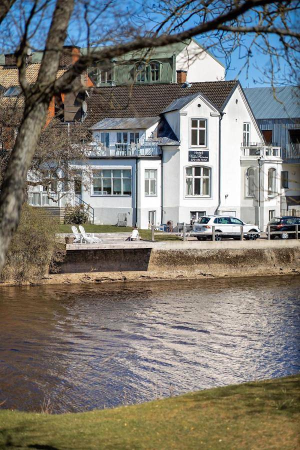 Ferienhaus für 2 Personen, mit Balkon und Terrasse sowie Garten und Ausblick in Ängelholm