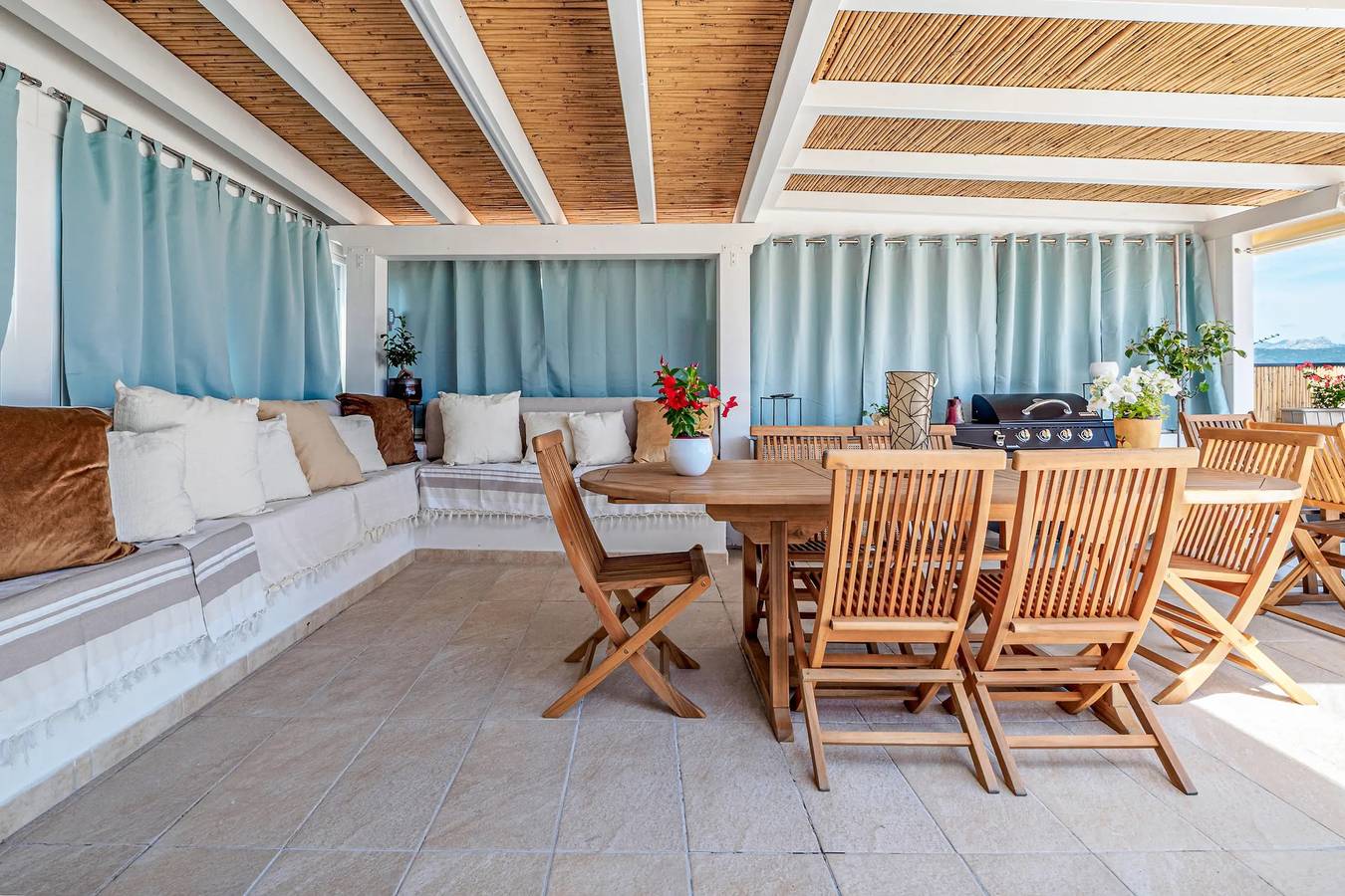 Ganze Wohnung, Ferienwohnung 'Terrassenzimmer Olbia Center 3' mit Blick auf die Berge in Olbia, Costa Smeralda