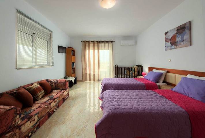 Ferienwohnung für 6 Personen, mit Ausblick und Garten in Afantou - 3