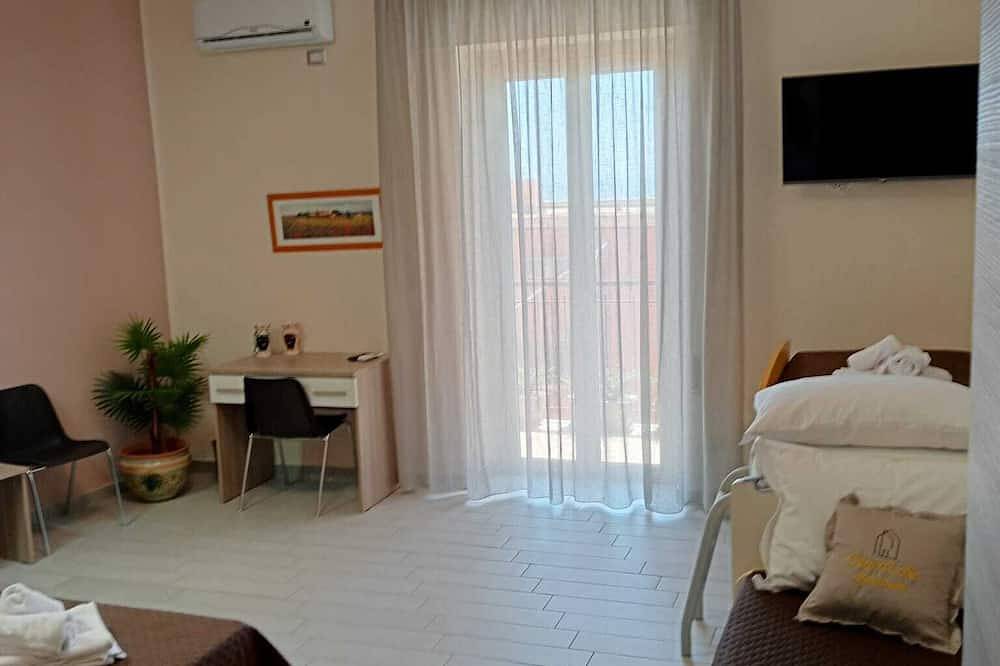 Apartamento entero, Chiaravalle Apartment - Sea view tourist rental in the center of Agrigento  in Agrigento, Provincia de Agrigento