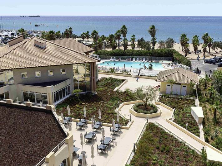 Hôtel pour 2 personnes, avec piscine et sauna ainsi que jardin et jacuzzi, animaux acceptés