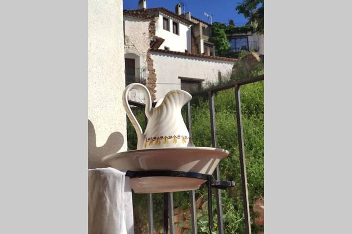 Location de vacances pour 7 personnes, avec terrasse et vue à Vilafamés - 3