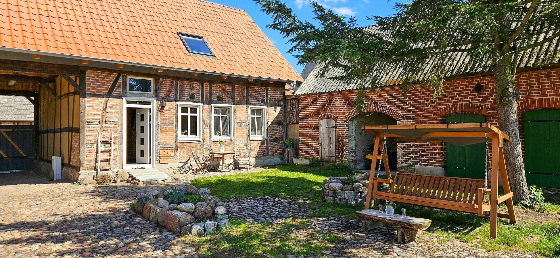 Ganze Wohnung, Apartment im Fachwerkhaus von 1842 in der Altmark in Bismark (Altmark), Altmark