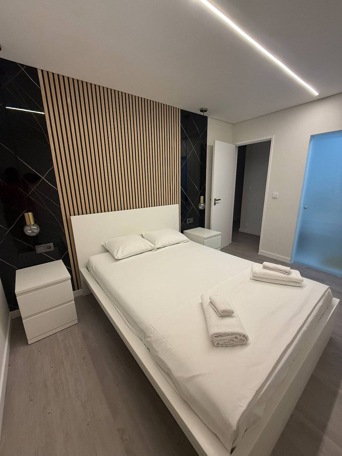 Apartamento inteiro, Apartamento de lujo de 3 dormitorios con 2 baños cerca de Lisboa y Sintra in Queluz, Costa de Lisboa